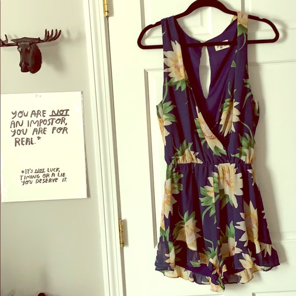 Show me your mumu romper size Large - Picture 1 of 5